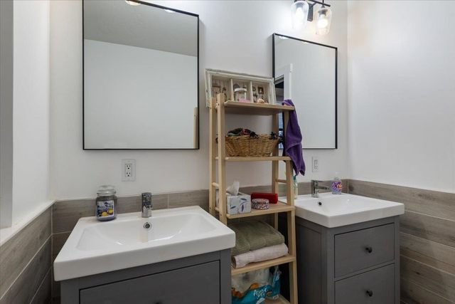 13707 NE Kleeman Rd, Elgin, OK 73538