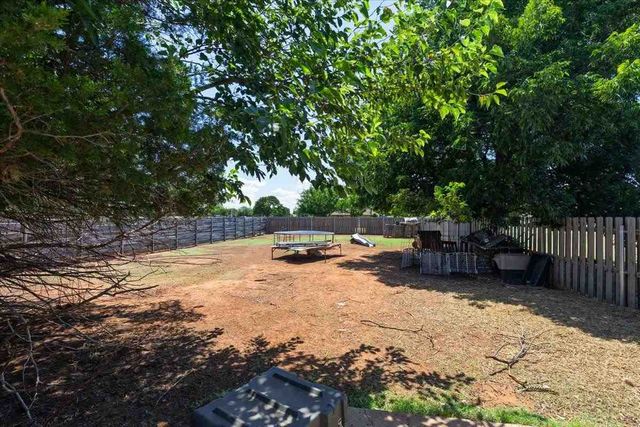 13707 NE Kleeman Rd, Elgin, OK 73538