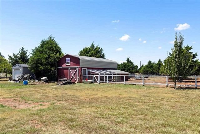 13707 NE Kleeman Rd, Elgin, OK 73538