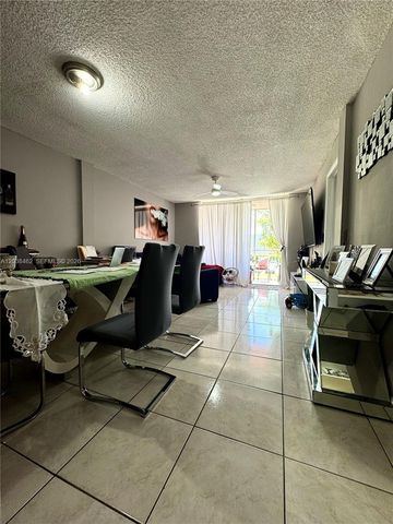 19729 SW 114th Ave 250, Miami, FL 33157