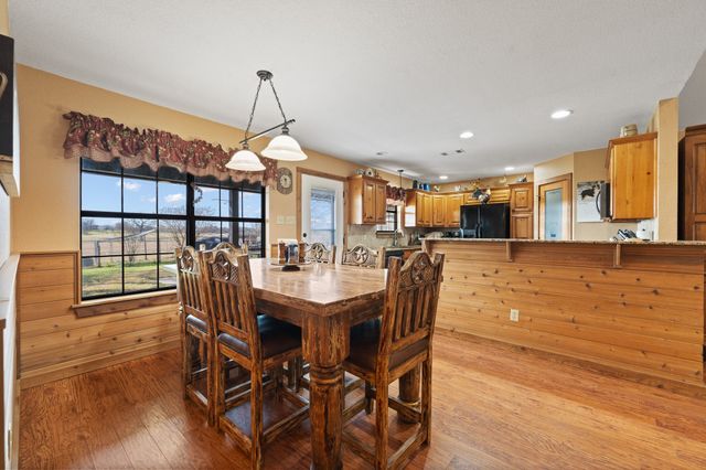 1366 Hcr 1414, Covington, TX 76636