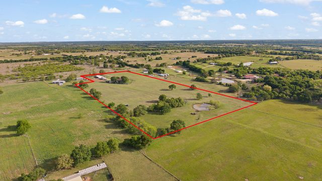 1366 Hcr 1414, Covington, TX 76636