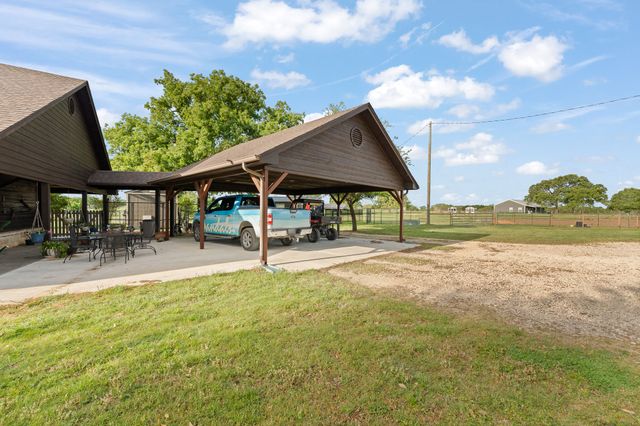 1366 Hcr 1414, Covington, TX 76636