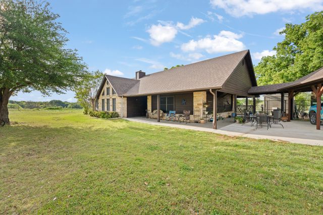 1366 Hcr 1414, Covington, TX 76636