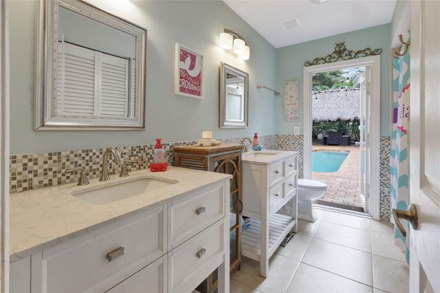 5940 NW 52nd St, Coral Springs, FL 33067