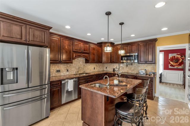 12610 Angel Oak Drive, Huntersville, NC 28078