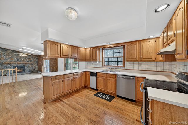 14 Cameron Lane, Goshen, NY 10924