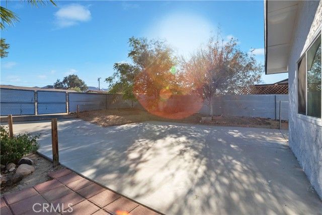 61638 La Jolla, Joshua Tree, CA 92252