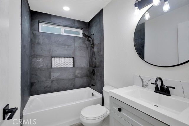 61638 La Jolla, Joshua Tree, CA 92252