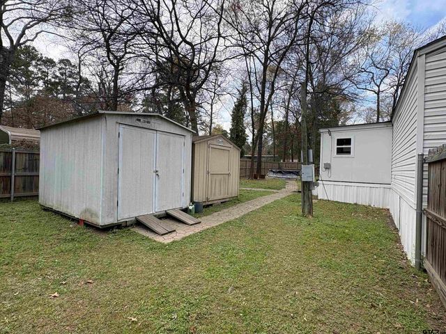 720 Caroline Bnd, Bullard, TX 75757