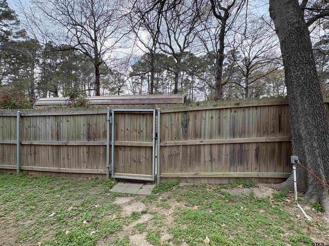 720 Caroline Bnd, Bullard, TX 75757