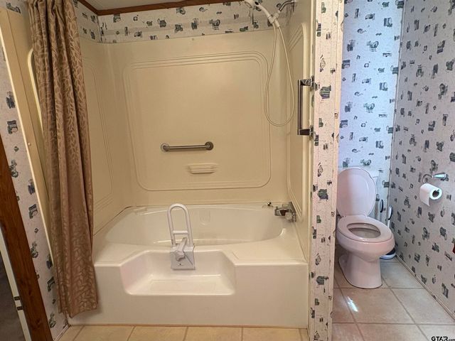 720 Caroline Bnd, Bullard, TX 75757