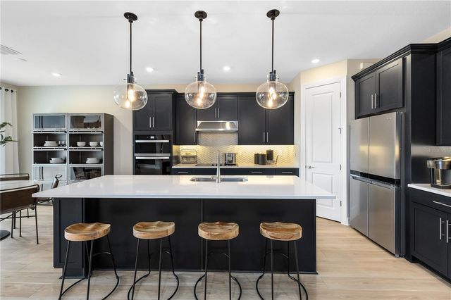 5661 FLAME VINE WAY, St Cloud, FL 34771