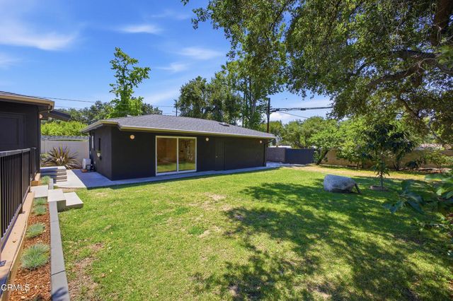 168 Lamour Drive, La Canada Flintridge, CA 91011