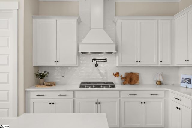 100 Ever Silvers Lane, Taylors, SC 29687