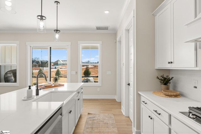 100 Ever Silvers Lane, Taylors, SC 29687