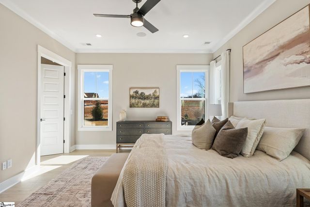 100 Ever Silvers Lane, Taylors, SC 29687