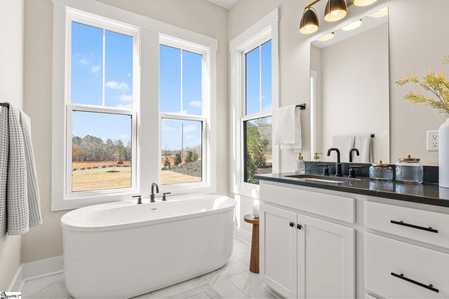 100 Ever Silvers Lane, Taylors, SC 29687