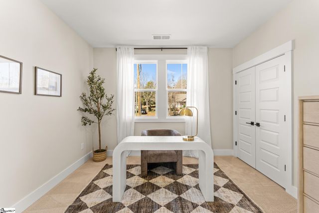 100 Ever Silvers Lane, Taylors, SC 29687