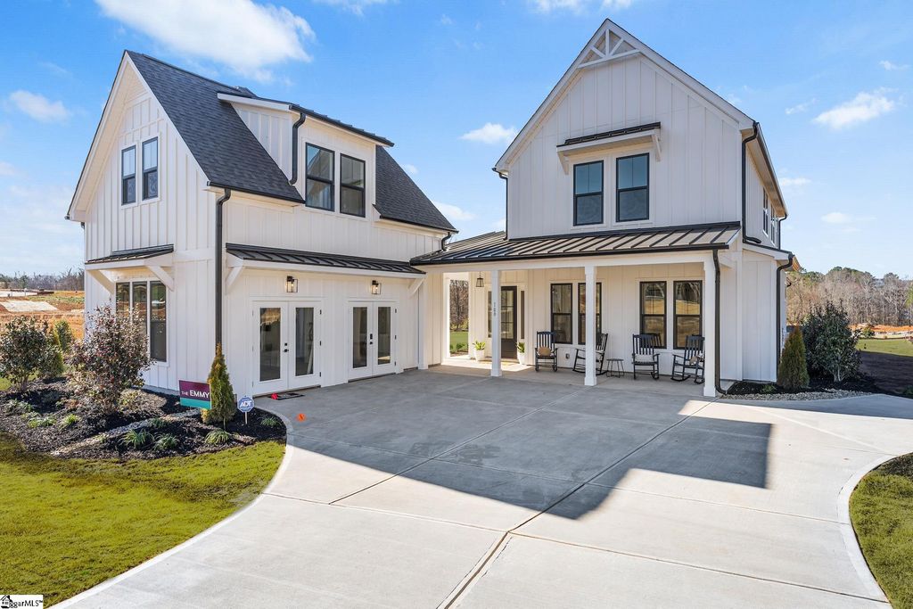 100 Ever Silvers Lane, Taylors, SC 29687