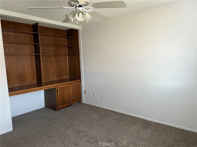 9201 Paso Robles, Northridge, CA 91325