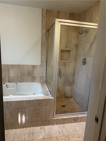 9201 Paso Robles, Northridge, CA 91325