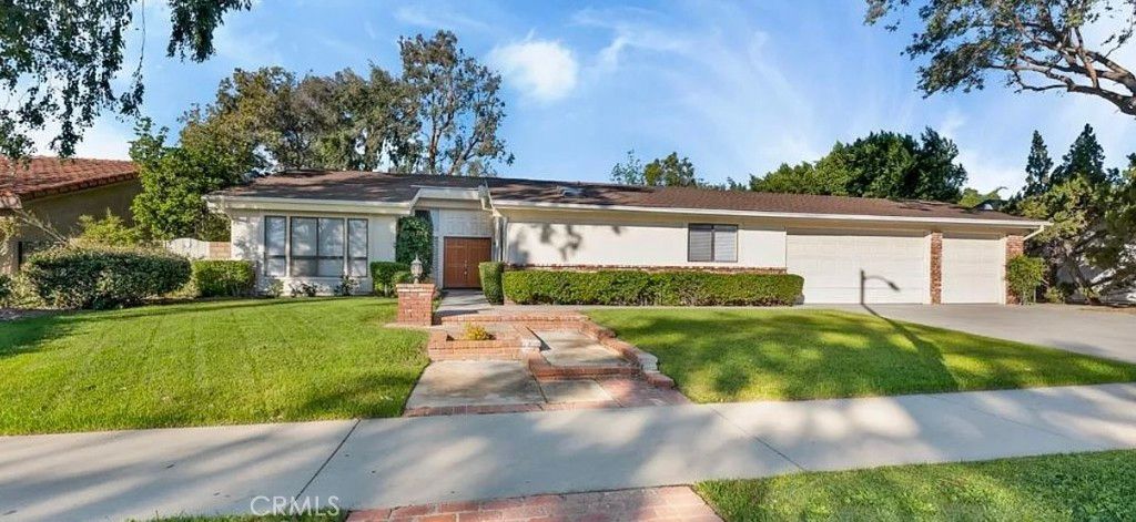 9201 Paso Robles, Northridge, CA 91325
