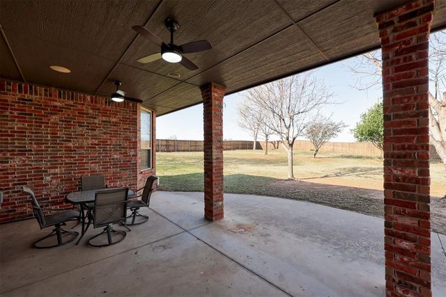 1307 Whispering Ridge Drive, Tuttle, OK 73089