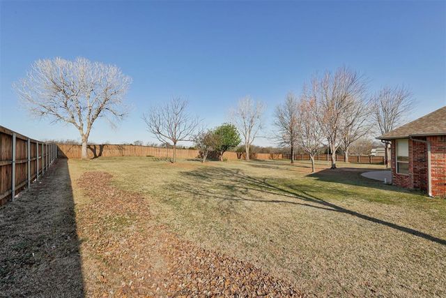 1307 Whispering Ridge Drive, Tuttle, OK 73089