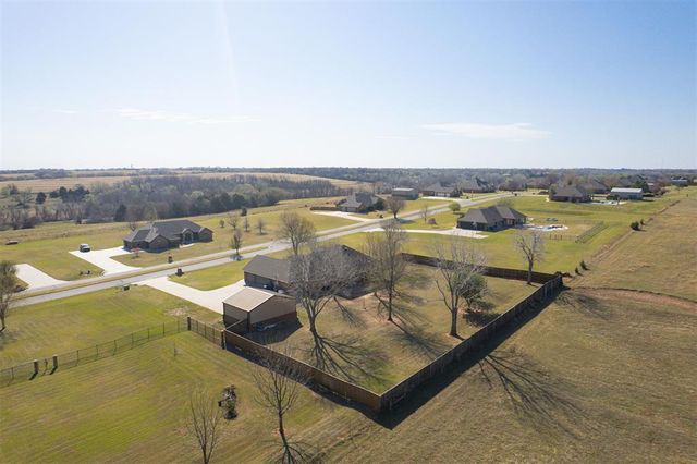 1307 Whispering Ridge Drive, Tuttle, OK 73089