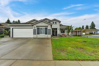 689 Spaulding Dr, Roseville, CA 95678