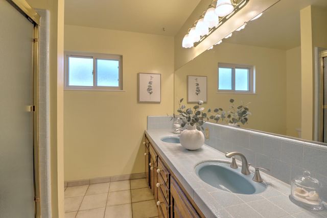 6265 N Colonial Avenue, Fresno, CA 93704