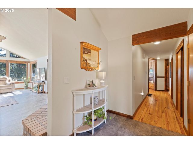 21560 GOOSENECK Rd, Sheridan, OR 97378