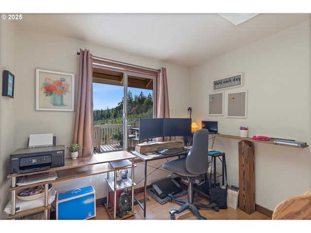 21560 GOOSENECK Rd, Sheridan, OR 97378