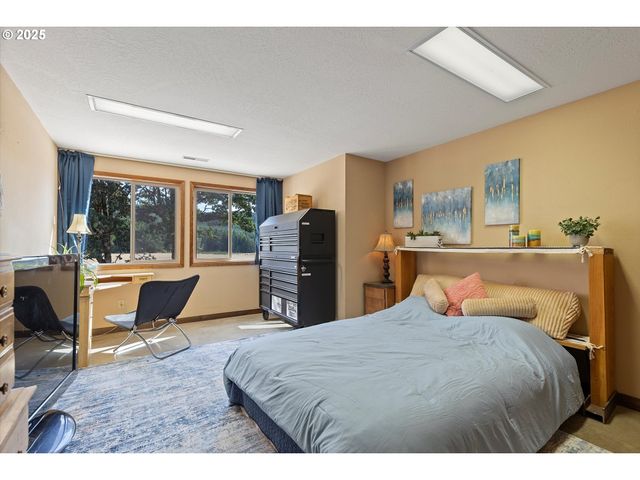 21560 GOOSENECK Rd, Sheridan, OR 97378