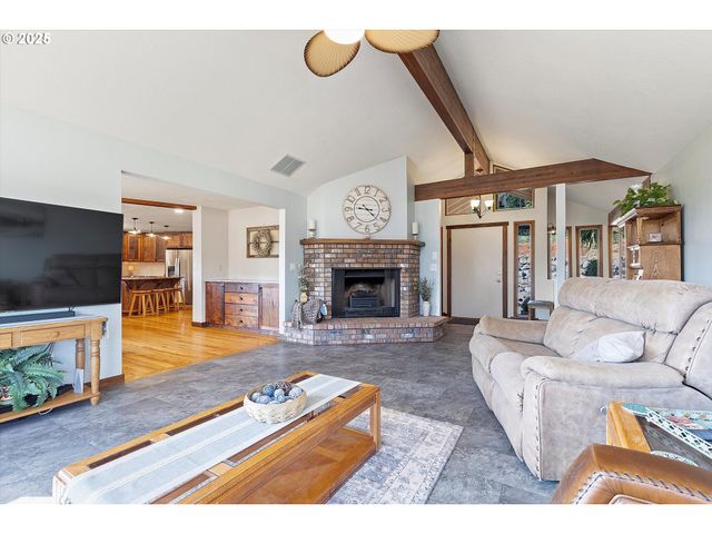 21560 GOOSENECK Rd, Sheridan, OR 97378