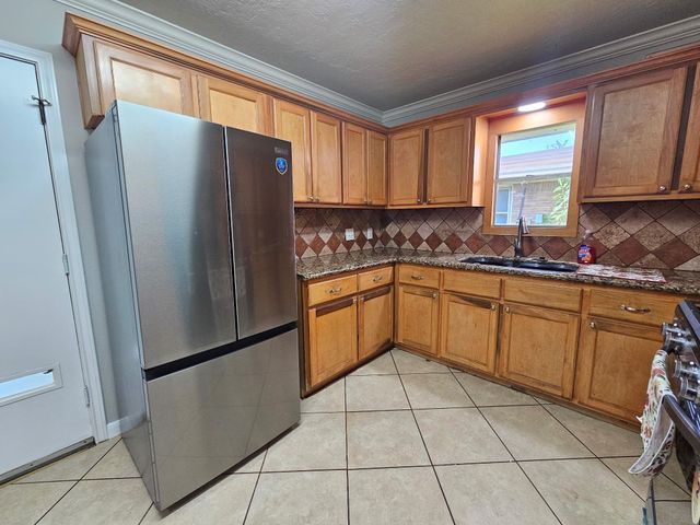 2618 San Jacinto Drive, Pasadena, TX 77502