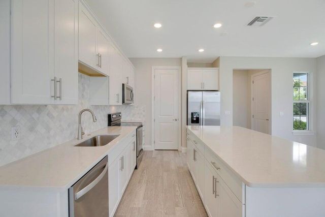 1875 SE Ocean Cove Way, Stuart, FL 34996