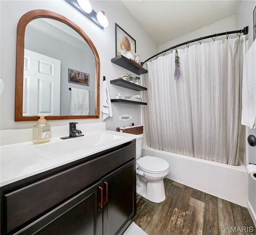 363 Victory Height Drive, Wentzville, MO 63385