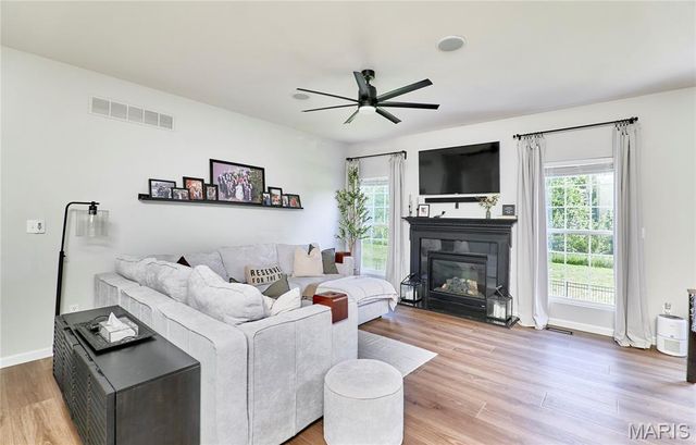 363 Victory Height Drive, Wentzville, MO 63385