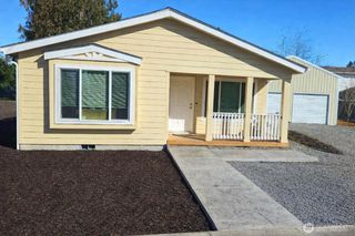 420 Pine Street, Toledo, WA 98591