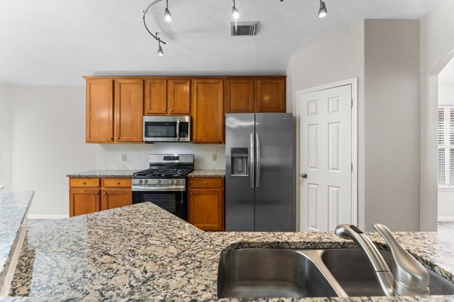 34 Bryce Branch Circle, The Woodlands, TX 77382