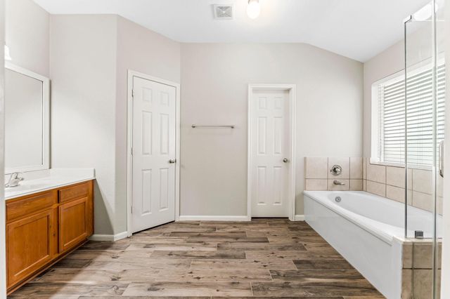 34 Bryce Branch Circle, The Woodlands, TX 77382
