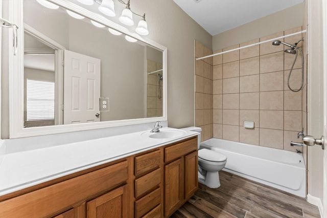 34 Bryce Branch Circle, The Woodlands, TX 77382