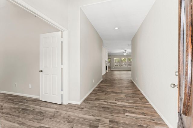 34 Bryce Branch Circle, The Woodlands, TX 77382