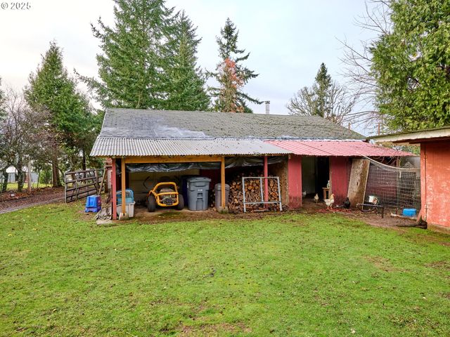 20788 HAZELNUT RIDGE Rd Ne, Scotts Mills, OR 97375
