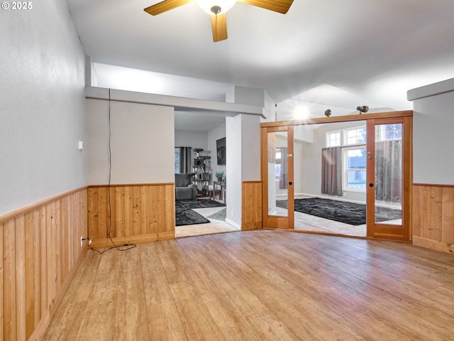 20788 HAZELNUT RIDGE Rd Ne, Scotts Mills, OR 97375