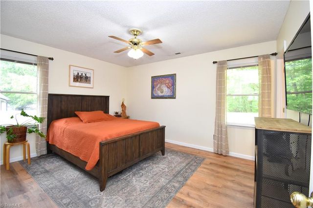 2505 Mill Brook Trail, Kernersville, NC 27284