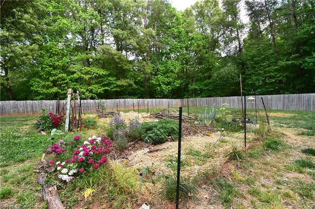 2505 Mill Brook Trail, Kernersville, NC 27284