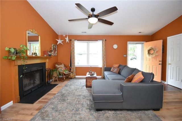 2505 Mill Brook Trail, Kernersville, NC 27284